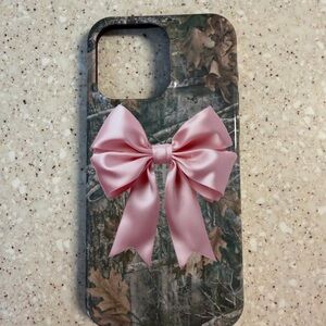 Iphone 15 pro max Camouflage Phone Case with Pink Bow